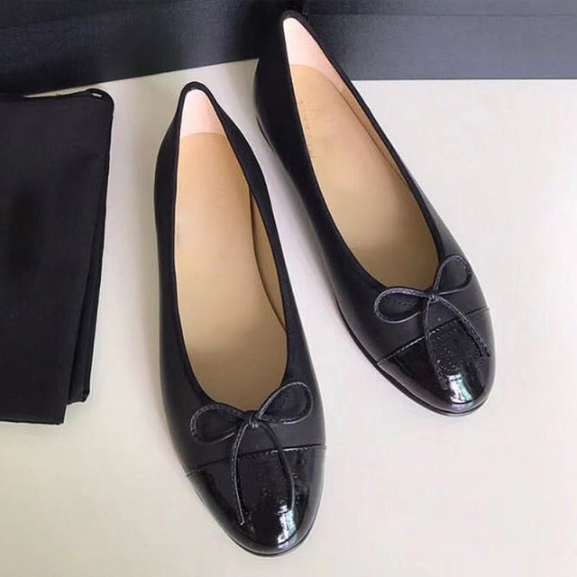 xiangtuibao New Breathable Flats Luxury Designer Leather Shoes Big size women's shoes 35-42 Elegant Comfortable Lady Work Party Shoes