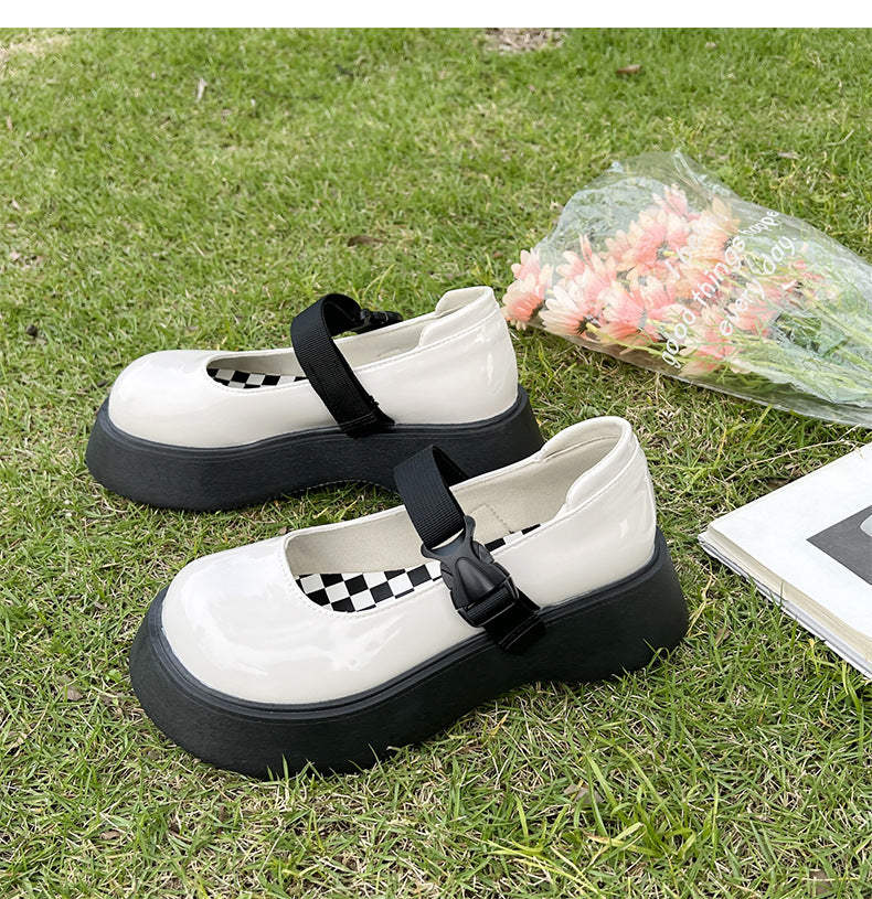 Platform Flats Women Patent Leather Casual Lolita Shoes Female Chunky Heel Vintage Mary Jane Flats Fashion Loafers