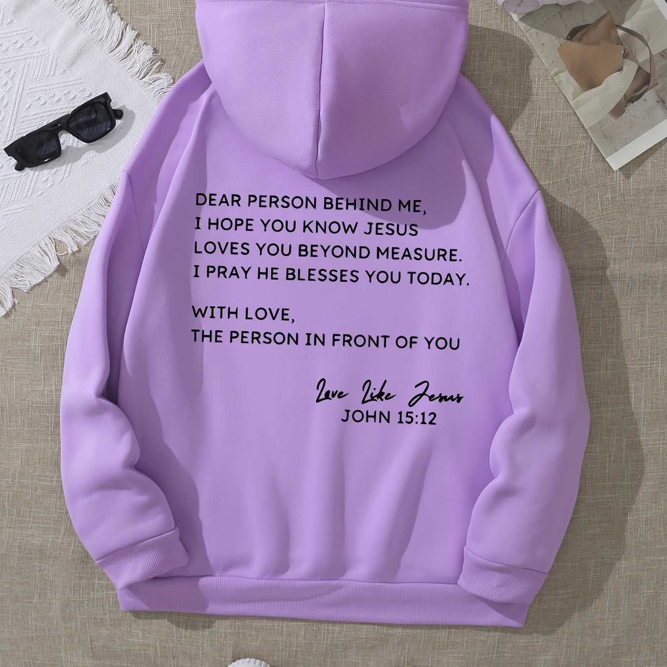 Womens Chic Letter Print Hoodie with Pockets - Adjustable Drawstring Sweatshirt - Comfortable Casual Wear for Everyday Style