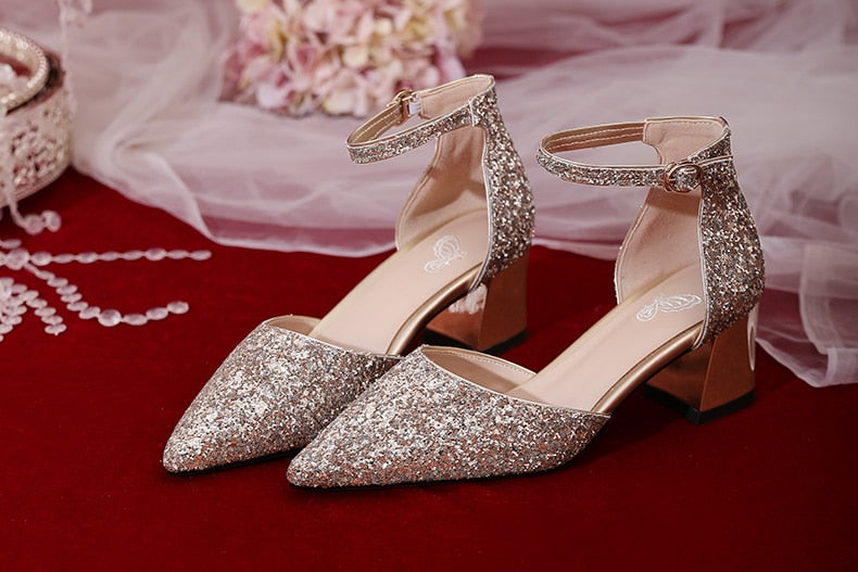 xiangtuibao Wedding Shoes Main Dress Bridal Summer Straight Button High-heeled Female Thick Heel Hollow Crystal Bridesmaid Pumps Shoes