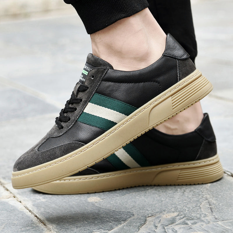 Spring Autumn Men Sneakers Genuine Leather Men Casual Shoes Mens Fashion Breathable Sneakers Comfy Non-slip Board Flat Shoes