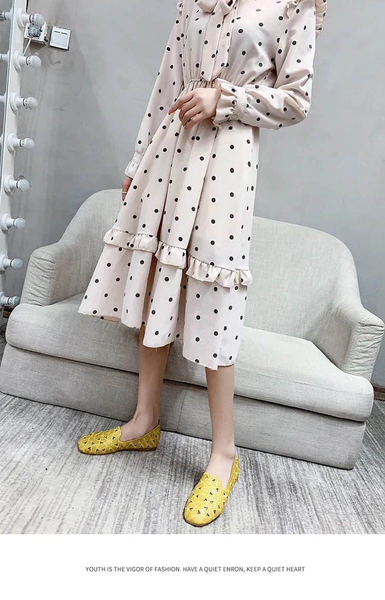 xiangtuibao Square Toe Loafers Women Soft Leather Flats Ladies Hollow Out Flat Shoes Woman Flats Embroidery Loafers