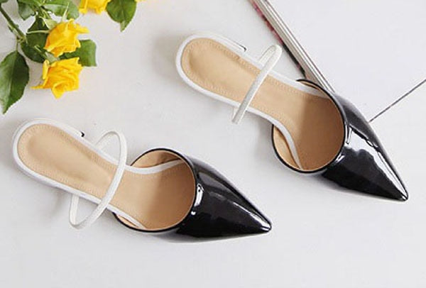Pointed flat slippers Female summer fashion new toe cap wear Cool drag girl Women's half slippers
