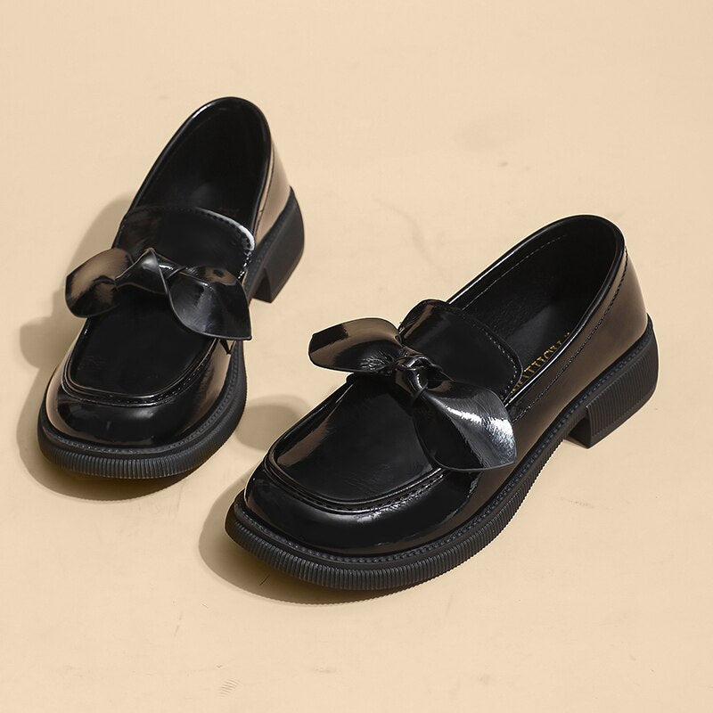 Khaki Sweet Bowknot Oxford Shoes Women Spring Autumn Black Leather Flats New Low Heels Casual Boat Shoes Women Loafers