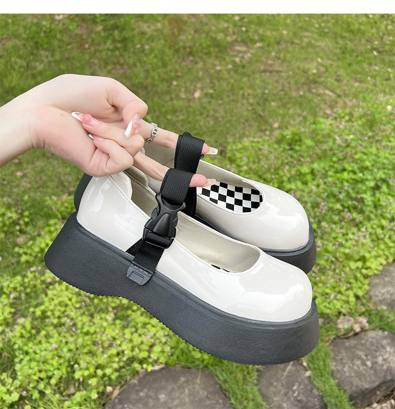 Platform Flats Women Patent Leather Casual Lolita Shoes Female Chunky Heel Vintage Mary Jane Flats Fashion Loafers