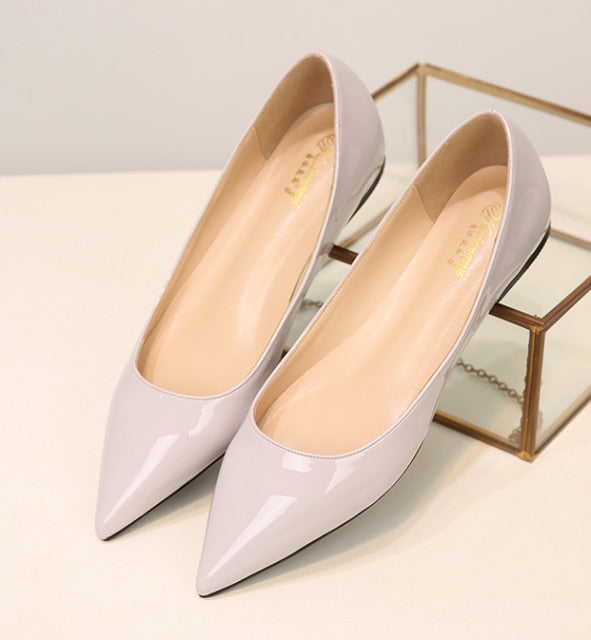 Ladies 2-48 Patent Leather Slip-ons Green Beige Pointy Toe Light Shoes For Women Promotion Simple Flats Spring Outdoor Cute