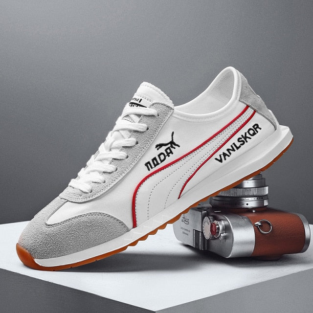 xiangtuibao Spring Men Shoes Slip On Casual Shoes Lightweight Comfortable Breathable Couple Walking Sneakers Feminino Zapatos Hombre