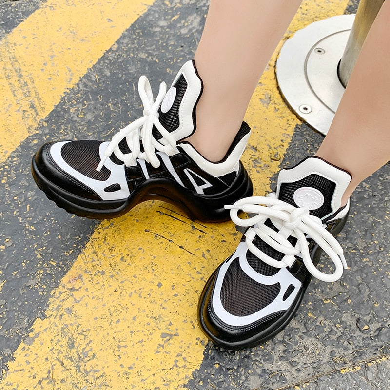 Summer Shoes Women Brand Design Bling Sequined Women's Casual Shoes Fashion Female Chunky Sneakers Stylish Sport Shoes