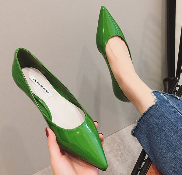 Ladies 2-48 Patent Leather Slip-ons Green Beige Pointy Toe Light Shoes For Women Promotion Simple Flats Spring Outdoor Cute
