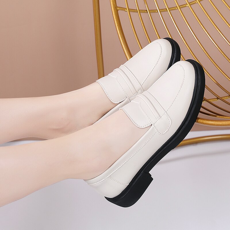 Fashion White Women Loafers Shoes for Women Chic Platform Leather Slip on Loafers Korean Fashion Flats Black New Office Shoes !