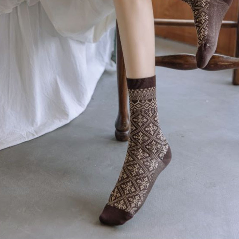 xiangtuibao New Winter Socks Women Leopard Print High Quality Long Cotton Socks Cute Korean Girl Style Streetwear Fashion Vrouw Socken