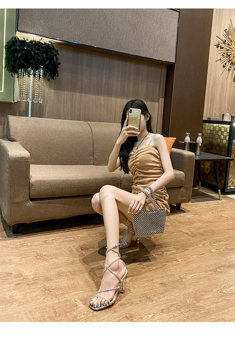 xiangtuibao Square head thin heel strap summer new versatile silver thin ribbon diamond sandals women's Fairy fashion high heels