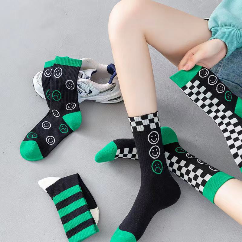xiangtuibao Women Socks Autumn New Socks Fashion Lattice Cotton Preppy Style Happy Casual Deodorant Socks Female Socks High Quality Fashion