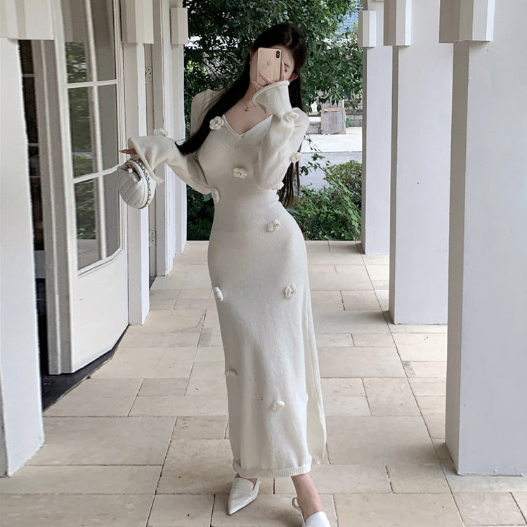 2025 Handmade crochet women's taste beautiful temperament woolen dress women's autumn and winter gentle wind temperament thin knee dress