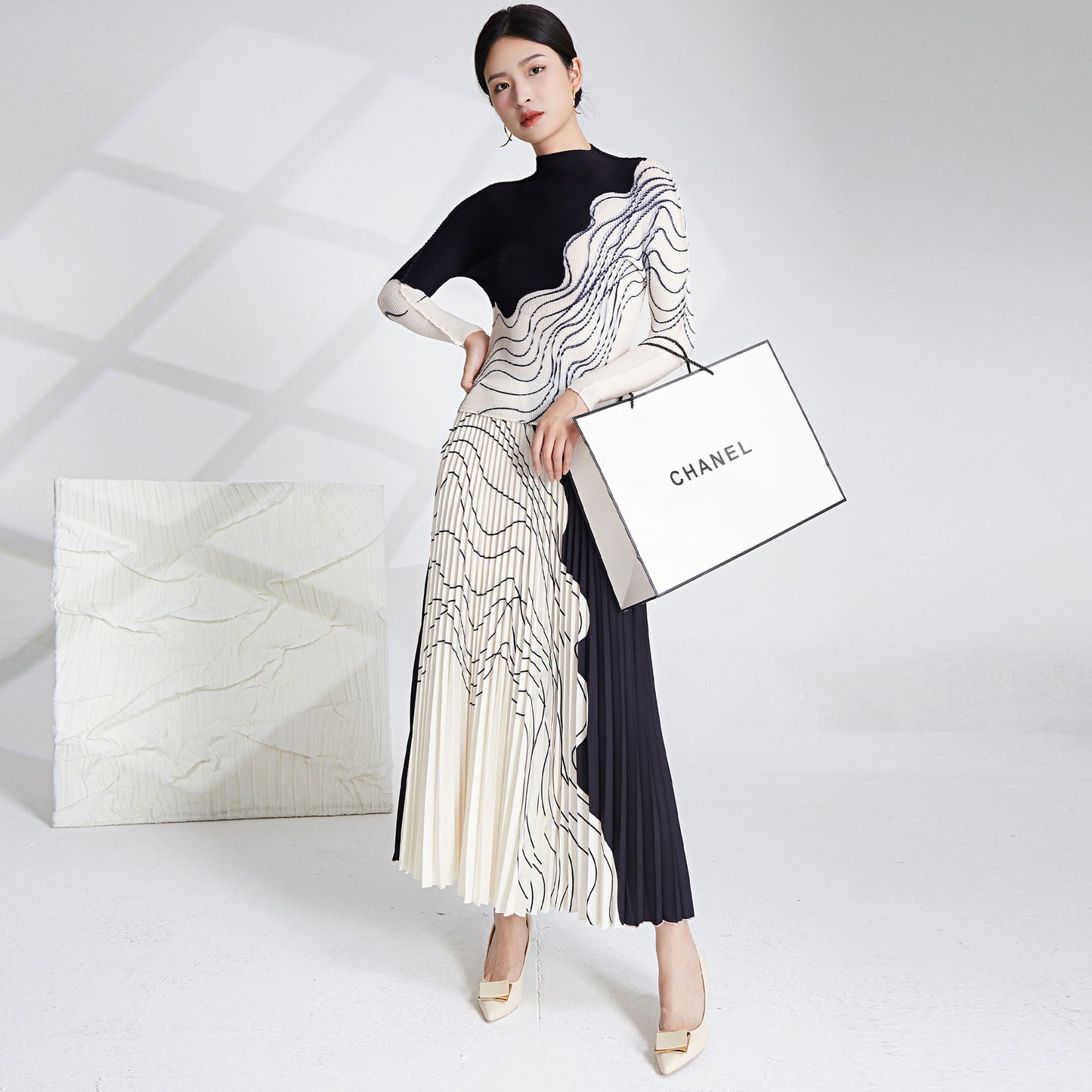 2025 Change the picture and OEM a custom fashionable women's clothing Nanyou high-end clothing foundry fashionable suit women's clothing two-piece set