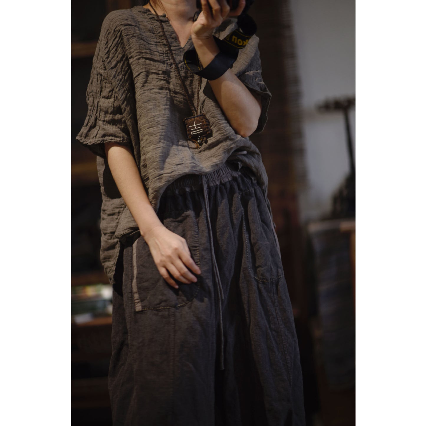 2025 23/6 Movie/Literary and retro texture yarn-dyed linen pullover stand-up collar buckle loose shoulder shirt
