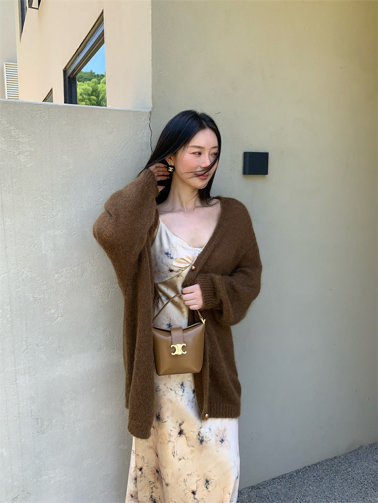 2025 Thirteen Lines popular Autumn New Korean Edition Mohair Knitted Cardigan Versatile Sunscreen Blouse 23228