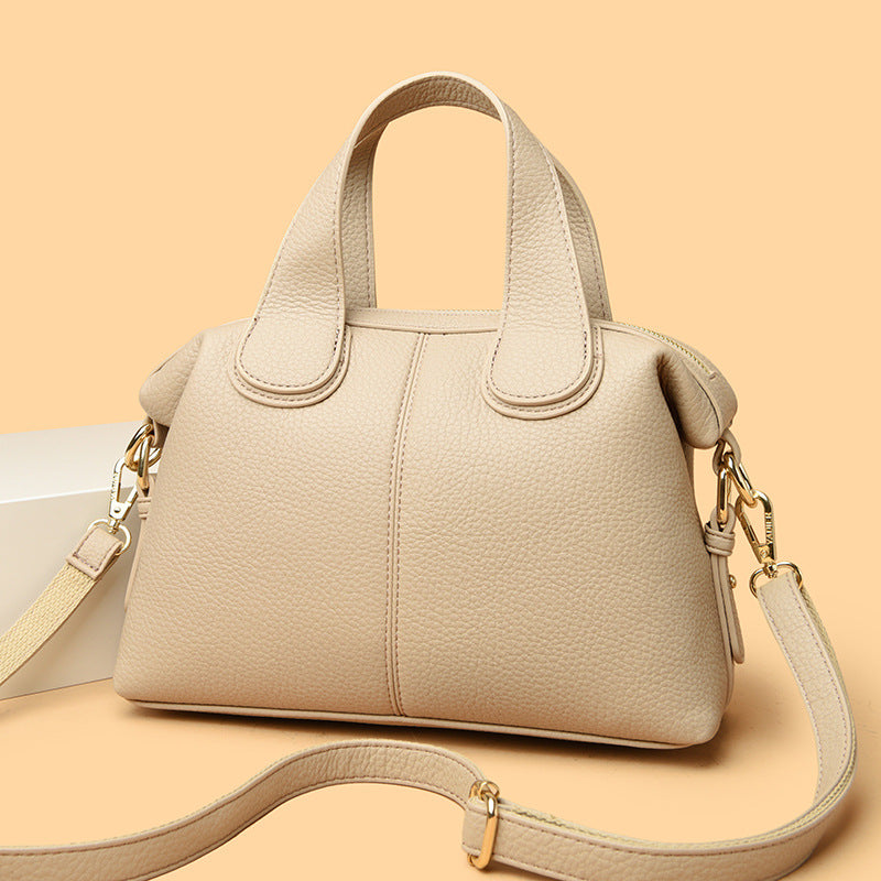 2025 Handbag, new fashionable and high-end bag, women's simple work commuter women's bag, large-capacity shoulder bag can be messaged