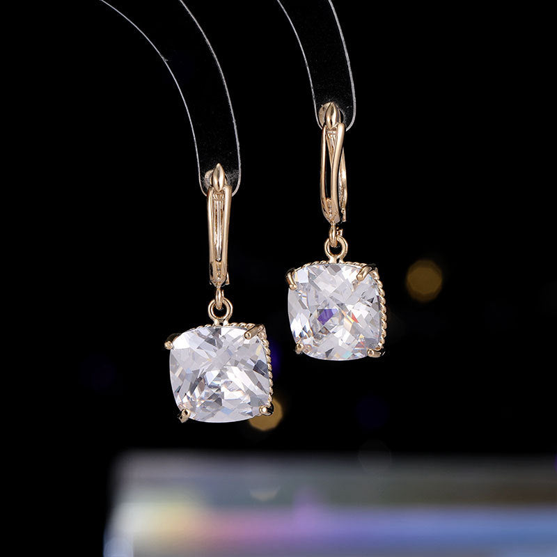 2025 Light luxury fashion simple high-end ear buckle fashion square stud earrings new geometric square ice crack zircon earrings
