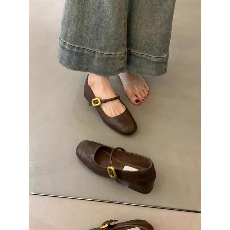 2025 Xiaoxiangfeng high sense word with commuting single shoes women's spring and autumn grandma shoes Doudou shoes ladyshoes thick heel