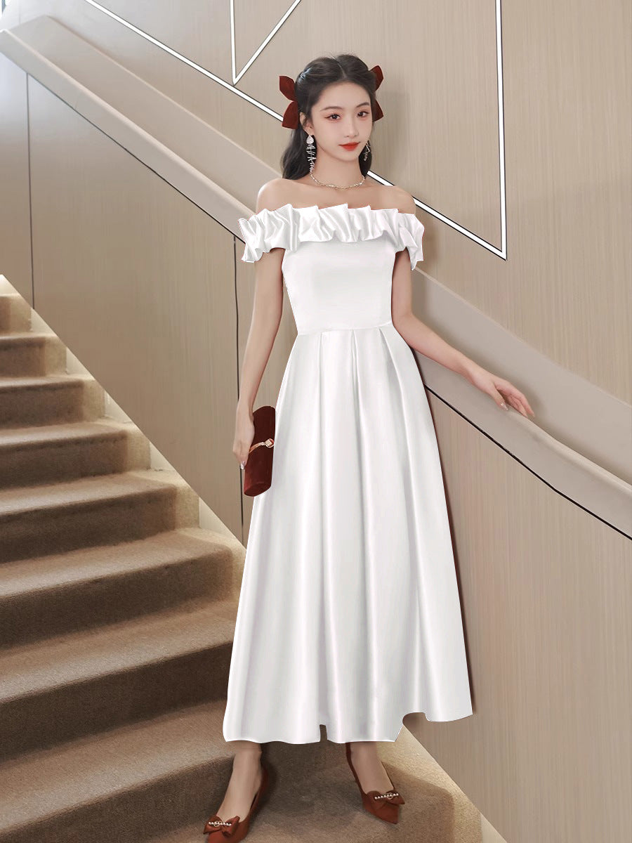 2025 One-word shoulder toast, bride spring red return banquet dress, small engagement dress temperament looks thin new