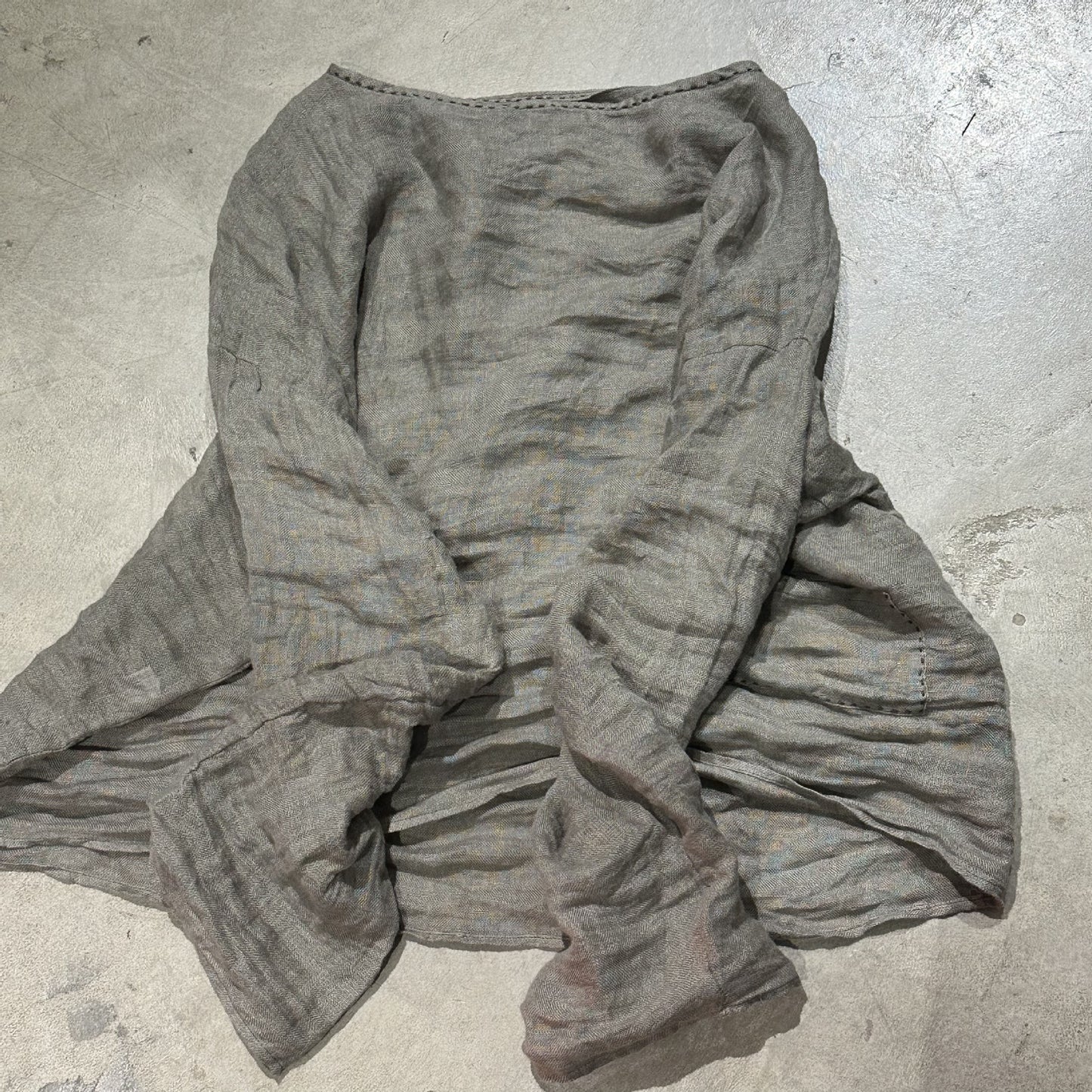2025 Su Nian Weiyang SN24 literary and retro solid color versatile loose casual yarn-dyed linen jumper