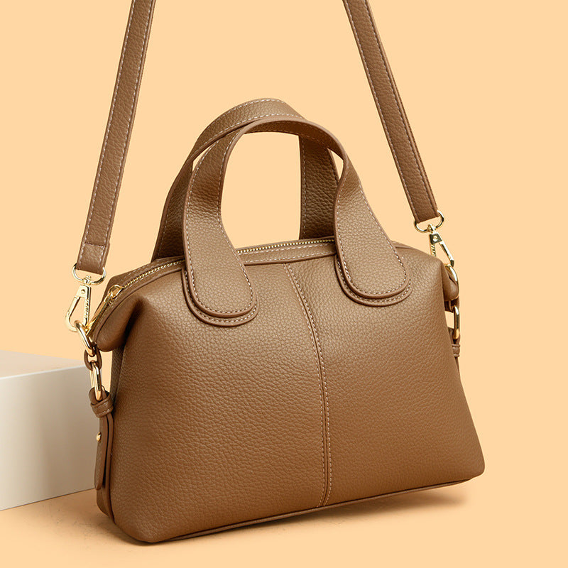 2025 Handbag, new fashionable and high-end bag, women's simple work commuter women's bag, large-capacity shoulder bag can be messaged