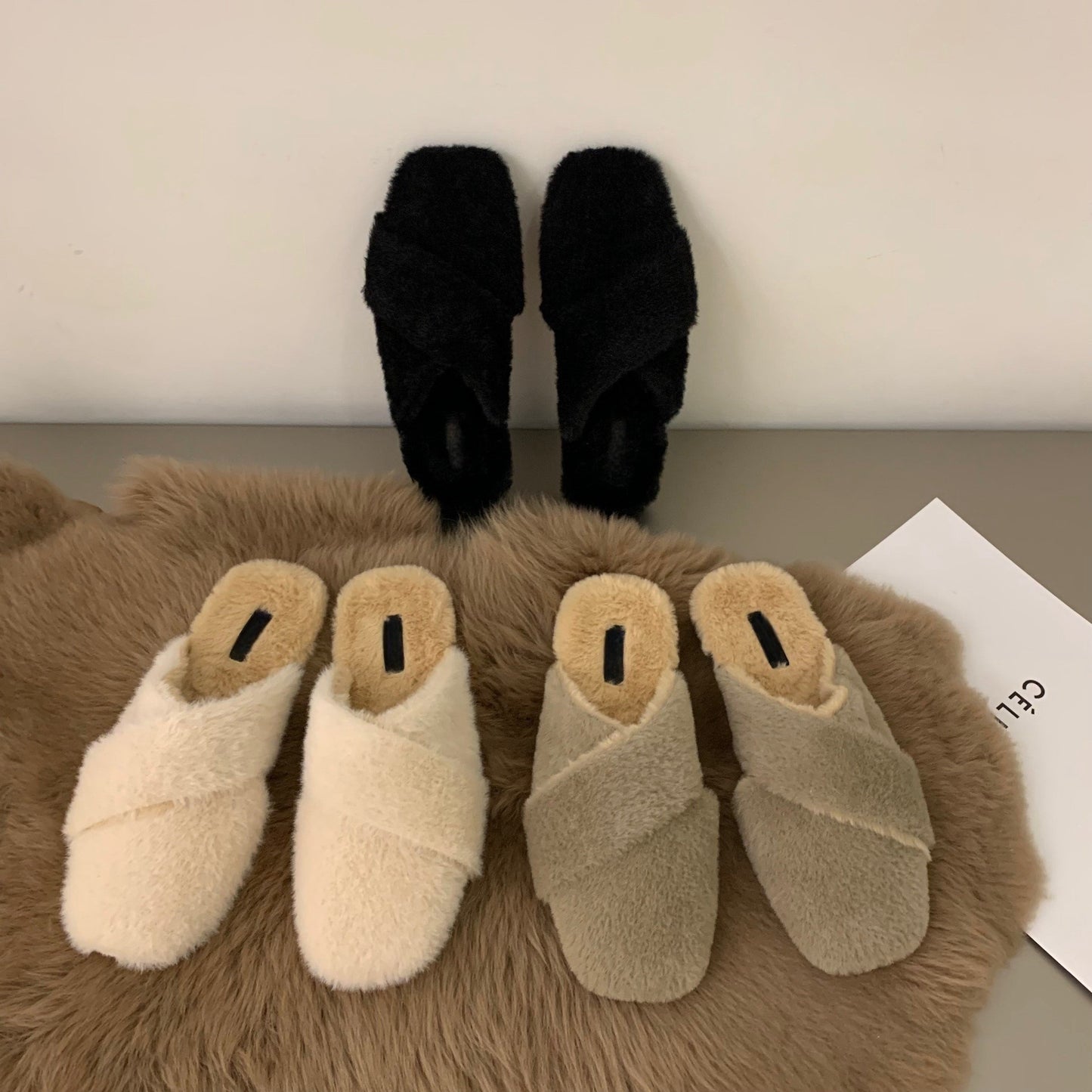 2025 Flat-bottomed bag head half slippers women's shoes wear popular new autumn and winter one-pedal half-support single shoes Mao Mao shoes