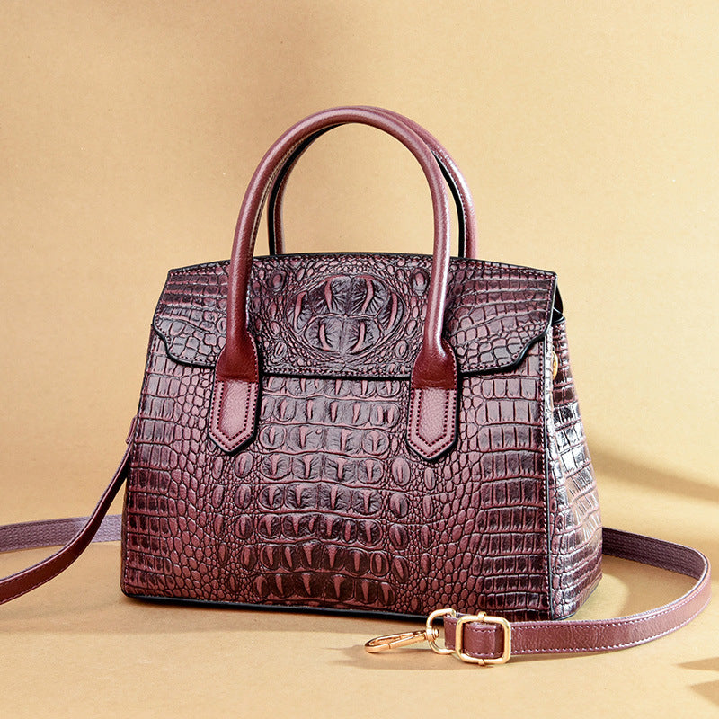 2025 hot-selling handbags autumn and winter high-end crocodile pattern women's bags fashion temperament large-capacity shoulder bag wholesale