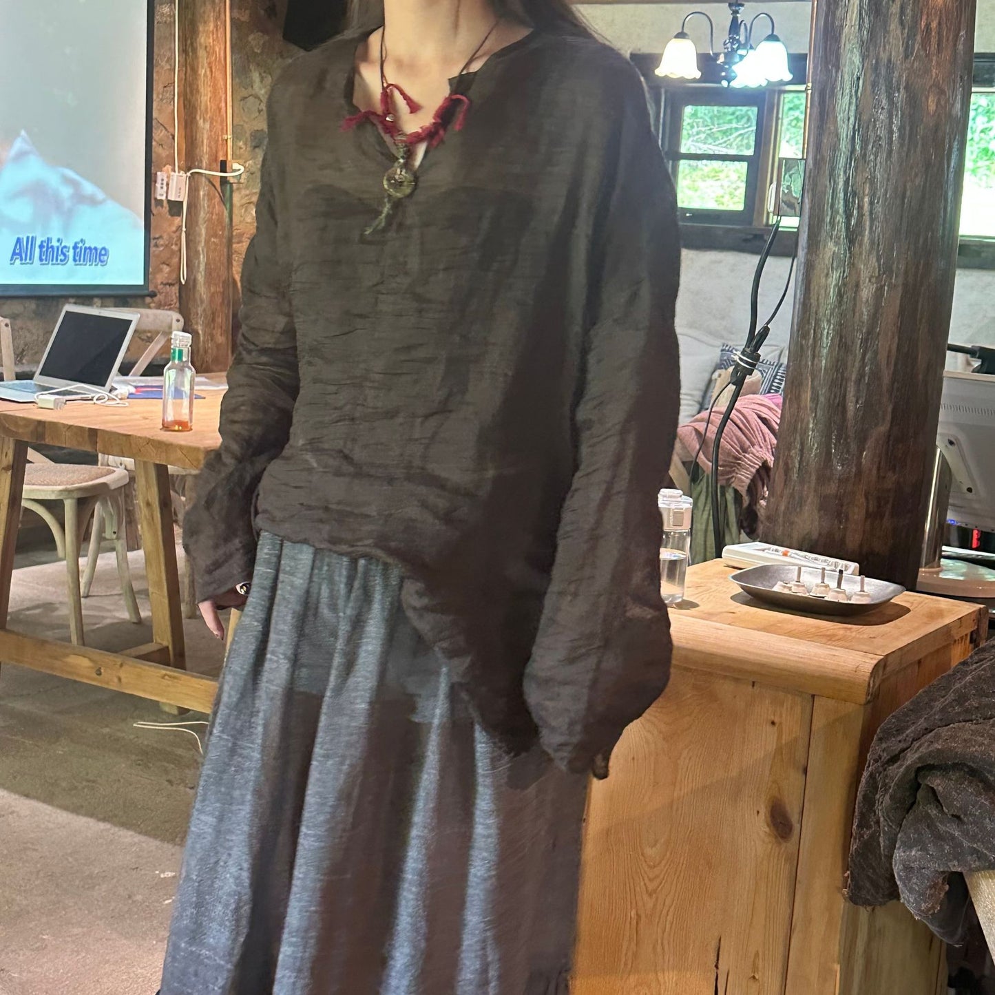 2025 24/7SN72 solid color literary and casual two-color ramie jumper