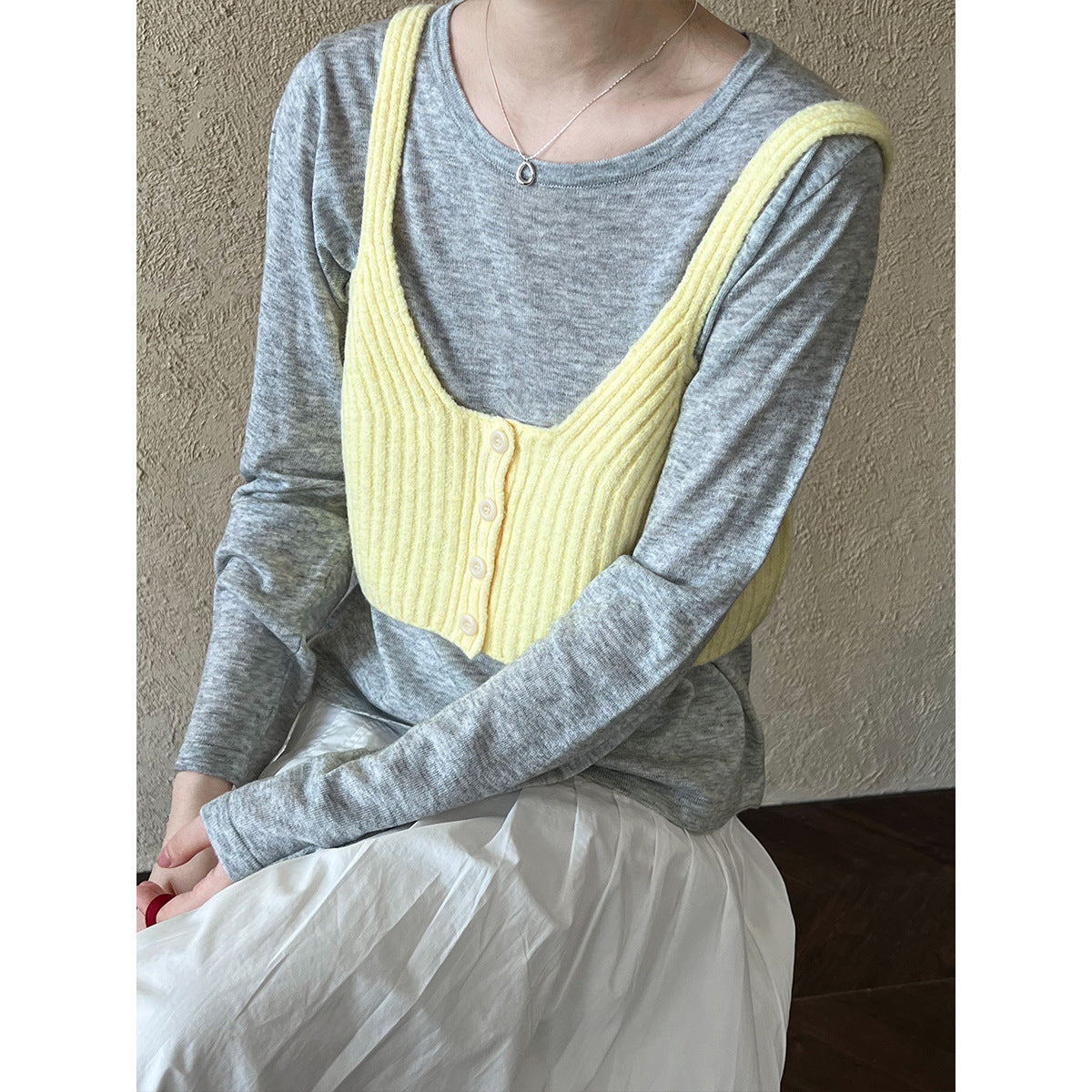Luxi short outer chest-wrapped vest women's popular autumn ins fashion sweet and spicy knitted small suspender vest ss519