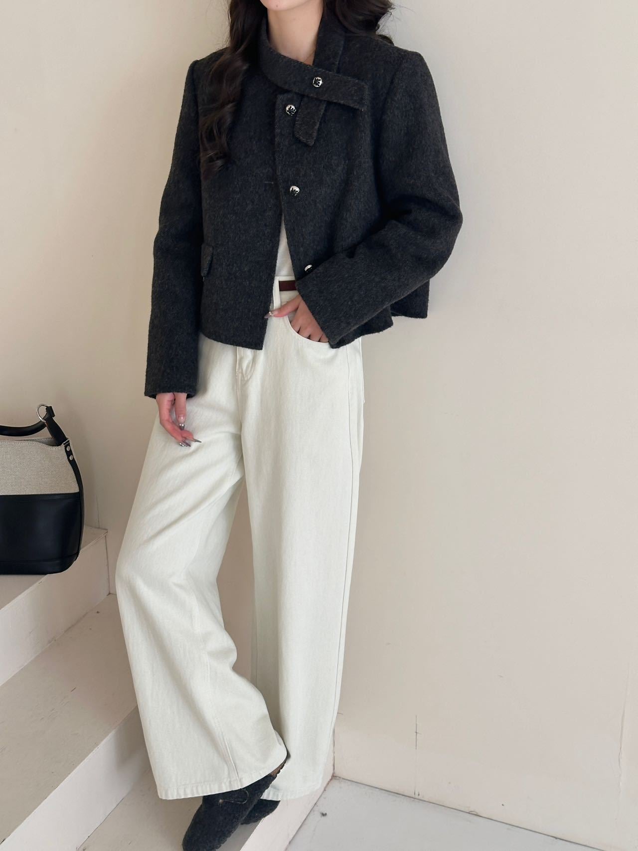 2025 Scarf collar Solid color small fragrant wind round neck single-breasted front shoulder short double-sided wool woolen coat coat women