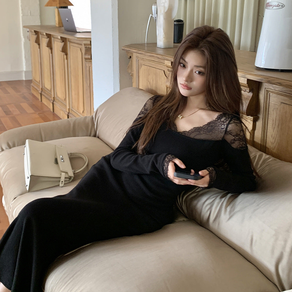 2025 Pure desire V-neck lace splicing hip-wrapped fishtail skirt women's autumn temperament advanced sense waist base inner dress