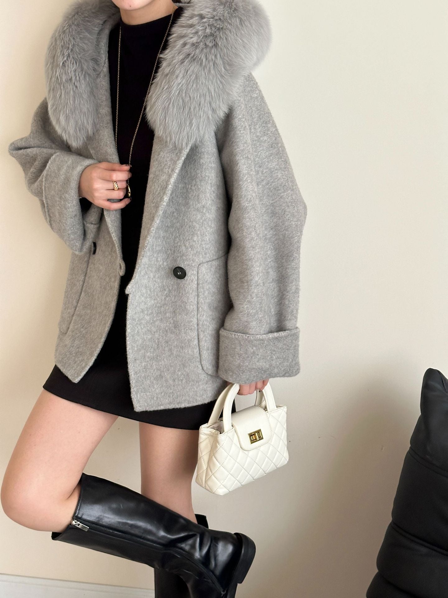 2025 Fox fur hooded large pocket double-breasted removable double-sided wool coat medium and long woolen coat women's autumn and winter