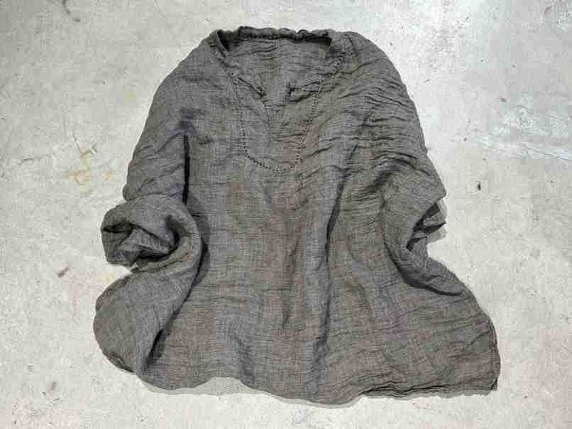 2025 23/6 Movie/Literary and retro texture yarn-dyed linen pullover stand-up collar buckle loose shoulder shirt