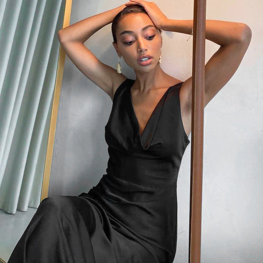 2025 summer new dress ice silk dress temperament small black dress dress with sexy backless dress