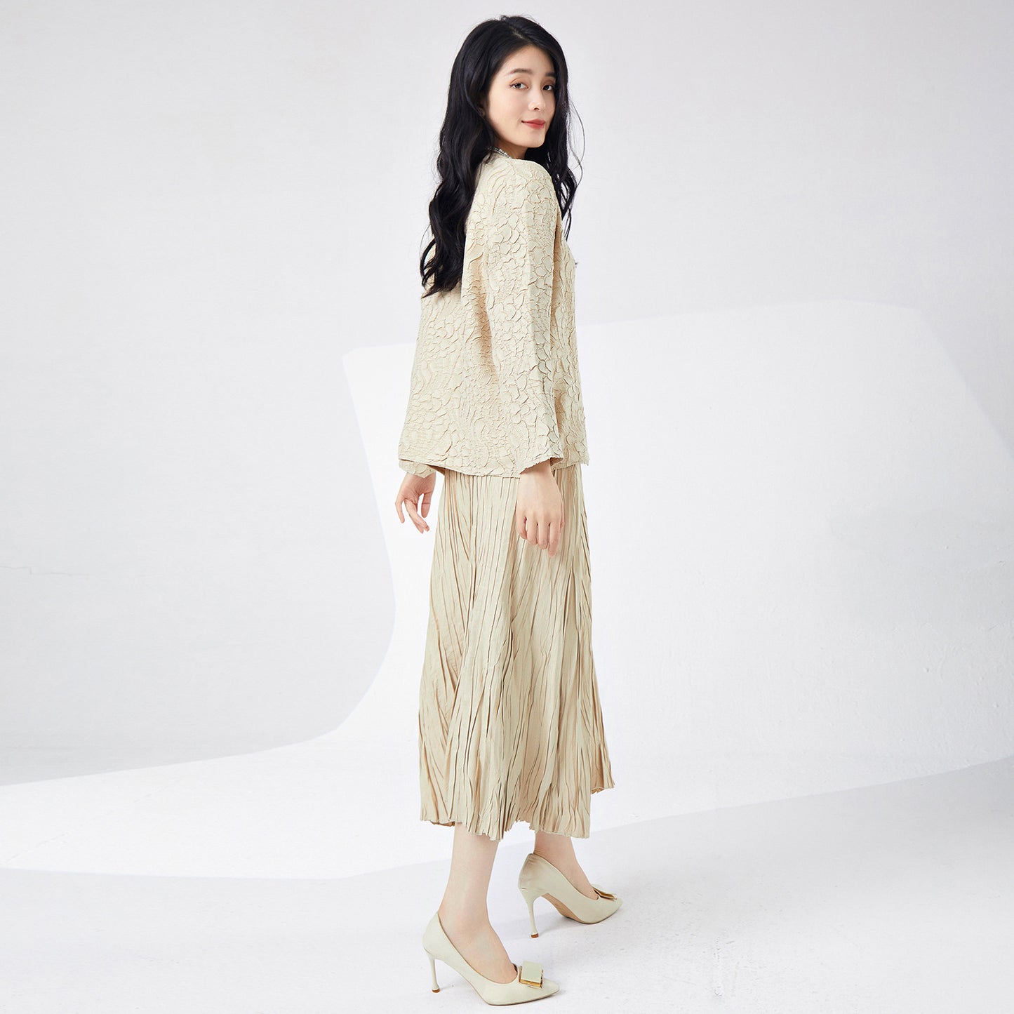 2025 High-end women's clothing suit skirt spring women's design cardigan jacket medium and long skirt versatile pleated two-piece set
