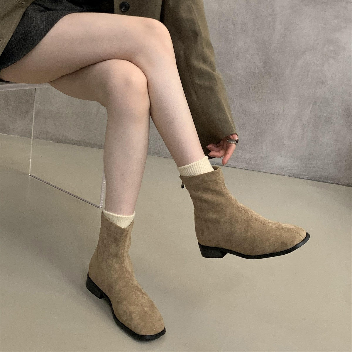 2025 thick heel suede square head thin boots women's boots popular new short boots spring and autumn single boots thin and ankle boots