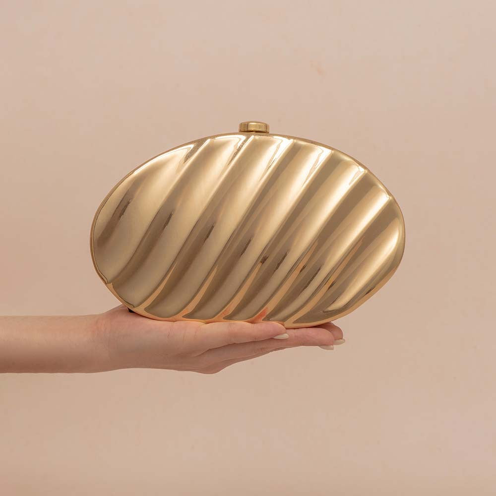 new design shell leaf-shaped acrylic bag 2025 high-end dinner bag single shoulder messenger box bag female