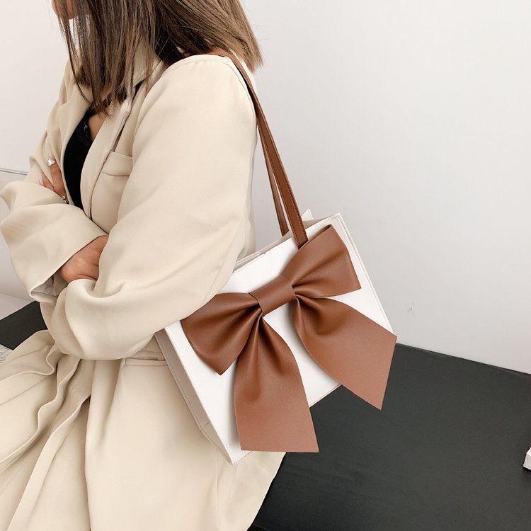 XIANGTUIBAO Spring New Fresh Sweet Beauty Shoulder Messenger Bag Fairy Style Bow Portable Fashionable Small Square Bag