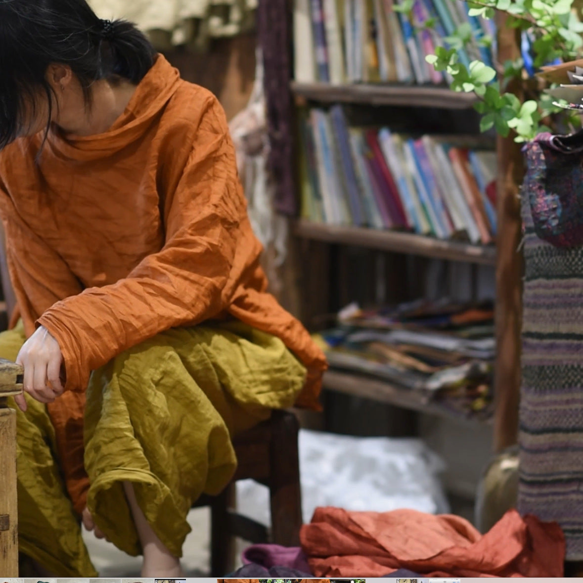 2025 23/8/tea tea/early autumn literary and retro two-color ramie high-neck shoulder loose shirt bottoming shirt