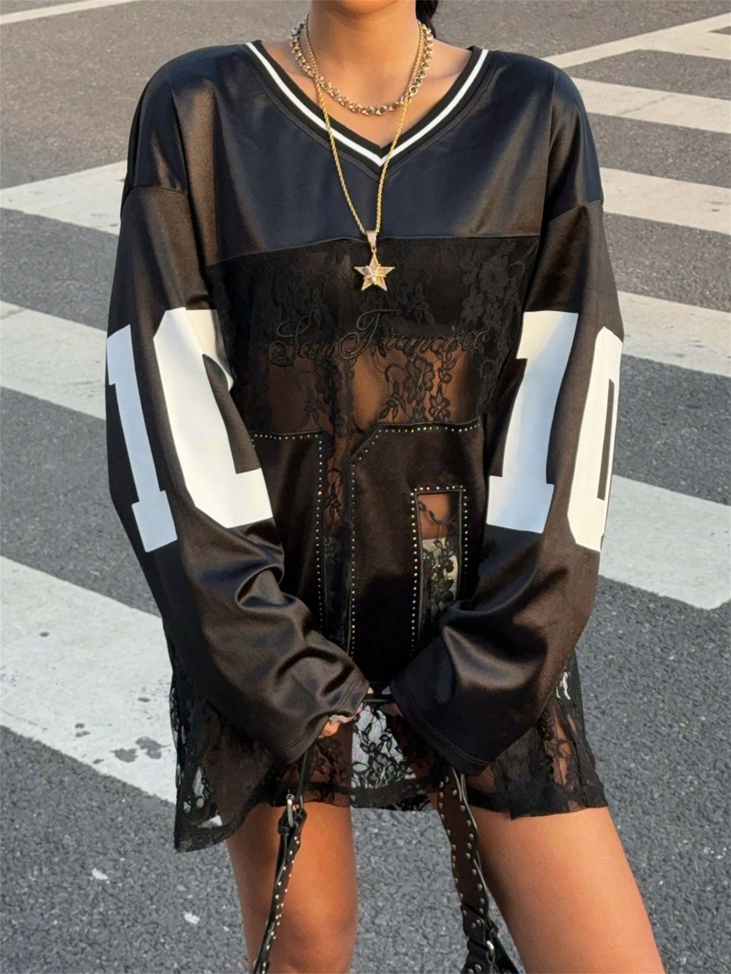 Popular, and summer new women's clothing New Popular trade personalized trend wind printing lace perspective V-neck sweater