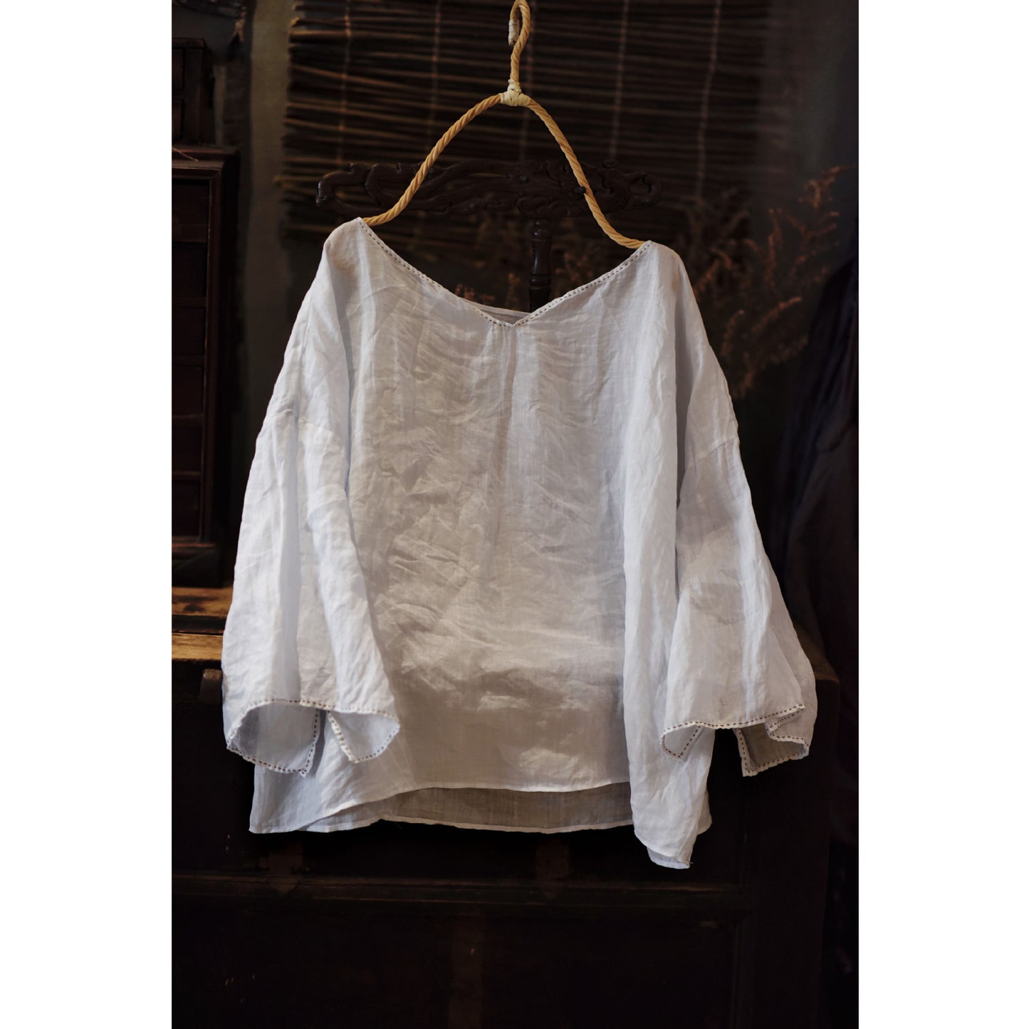 2025 22/6 small cigarettes, literary and casual high-count ramie light and breathable pullover, shoulder-length nine-quarter sleeve sunscreen short shirt