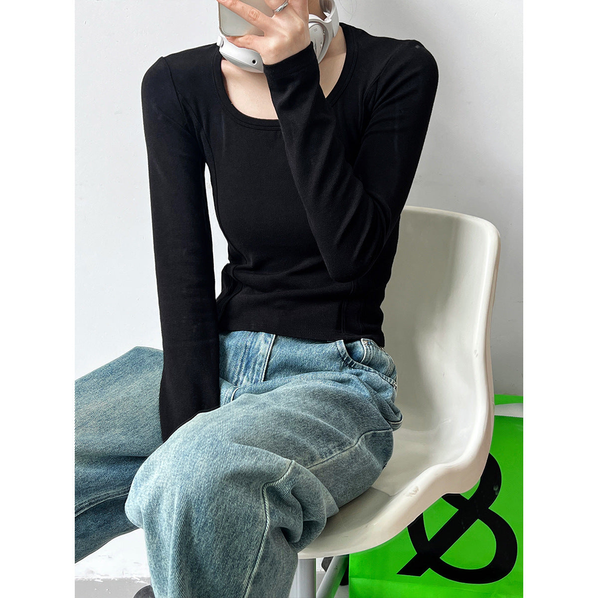 Luxi, Spice Girl splicing slim-fit exposed collarbone soft waxy bottoming shirt autumn new big U-neck long-sleeved T-shirt women 2988