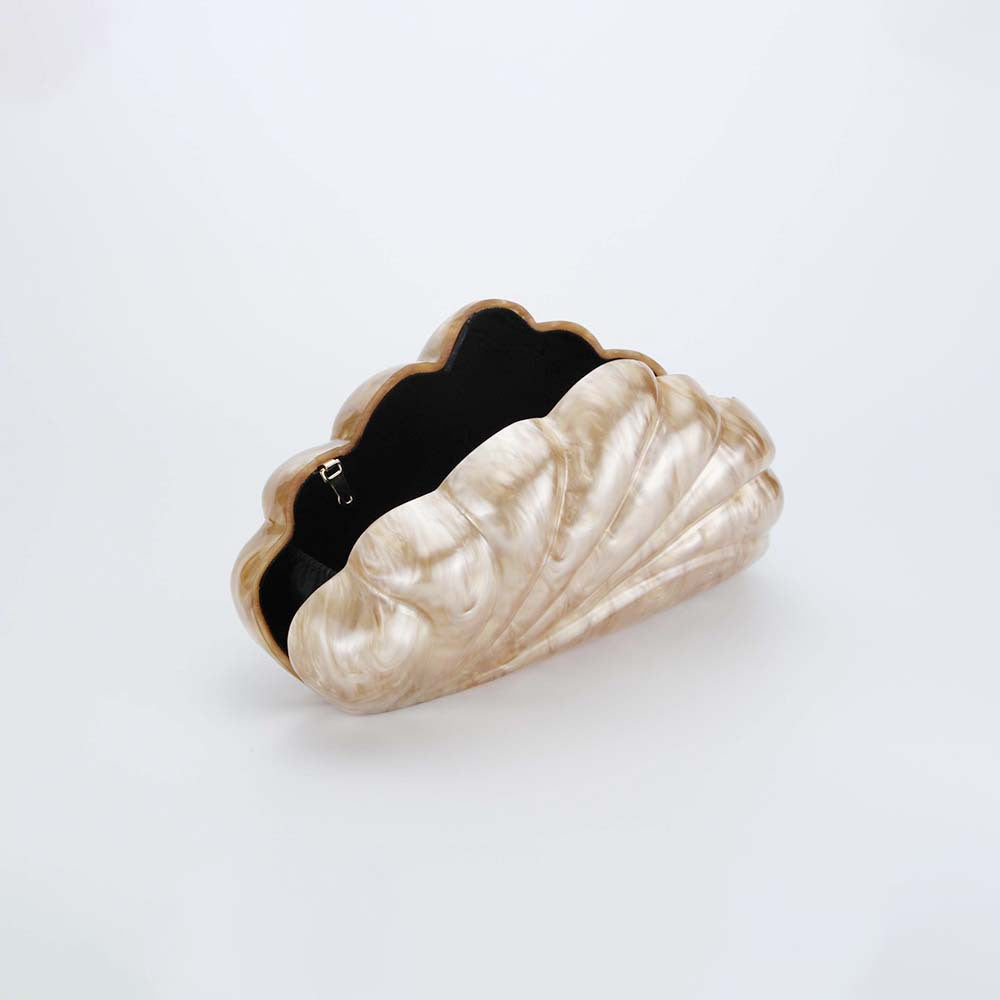 Popular trade women's 2025 new oblique span bag shell fan-shaped acrylic bag fashion wedding dinner clutch bag