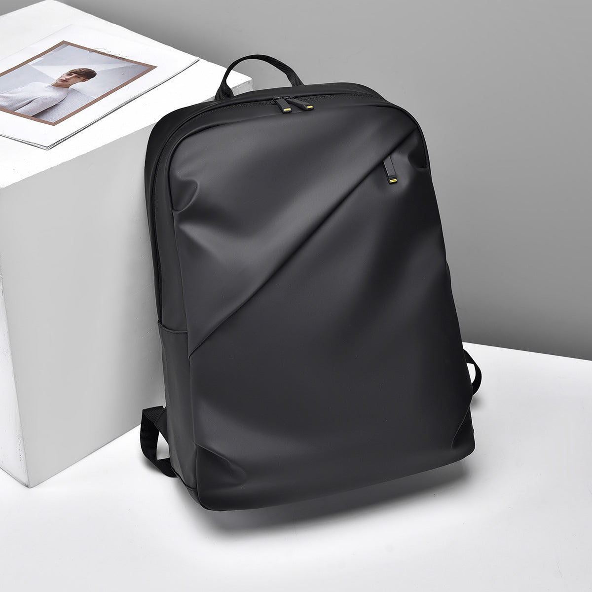 2025 Wholesale Men's Backpack Business Travel Large Capacity 15.6 Inch Computer Backpack Light Casual Trendy Cool Backpack Men's