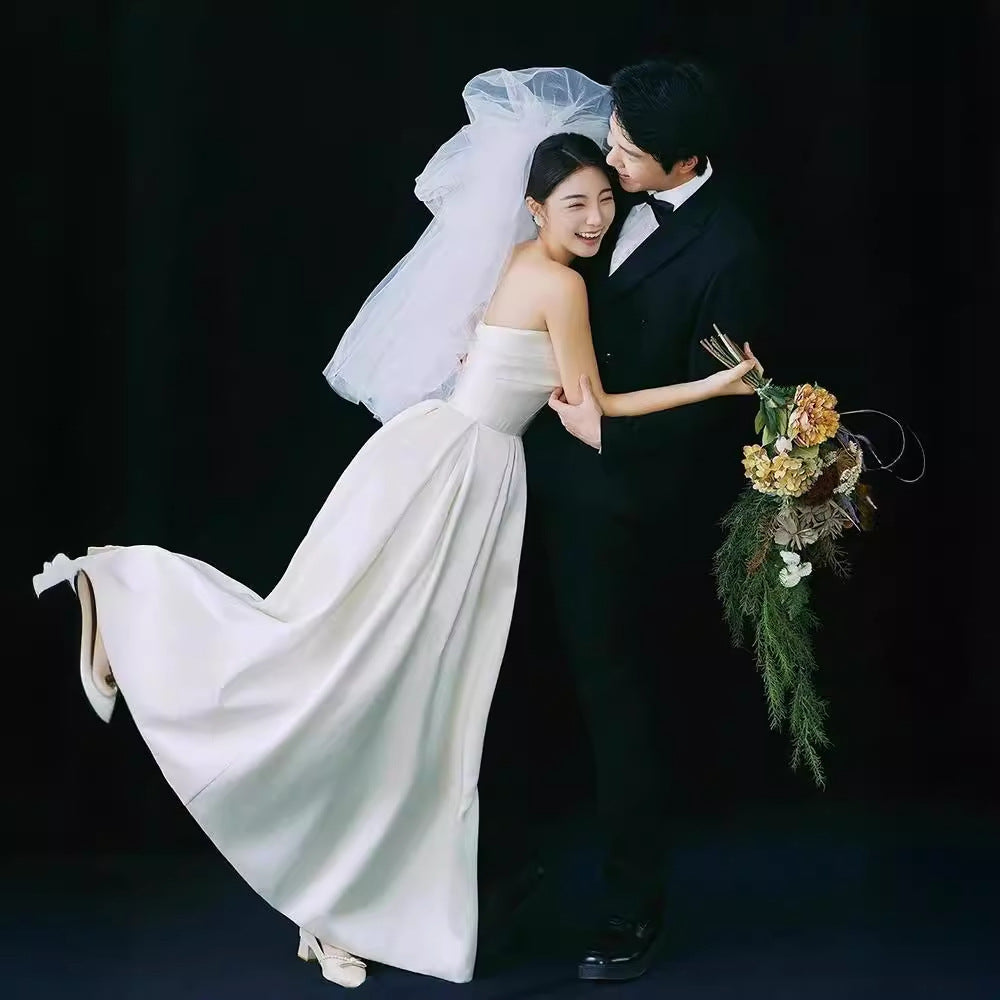 2025 satin light wedding dress bride simple niche high-end sense tube top Mori go out gauzy white dress skirt