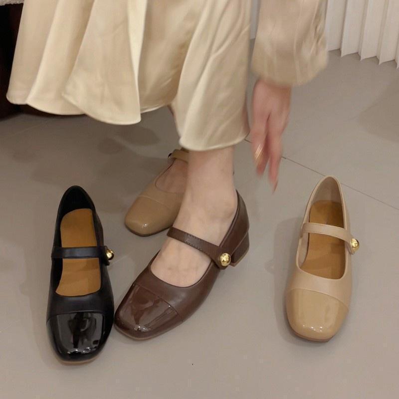 2025 Spring and Autumn Gentle Square Head Middle Heel Velcro Thick Heel Mary Jane Small Leather Shoes Japanese JK Single Shoes Women