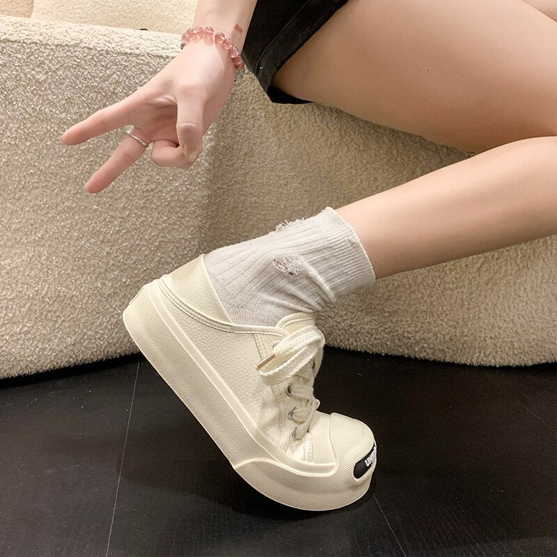xiangtuibao Women Lace Up Platform Flats Sport Casual Shoes Spring Autumn New Fashion Sneakers Comfortable Non Slip Chaussures Femme