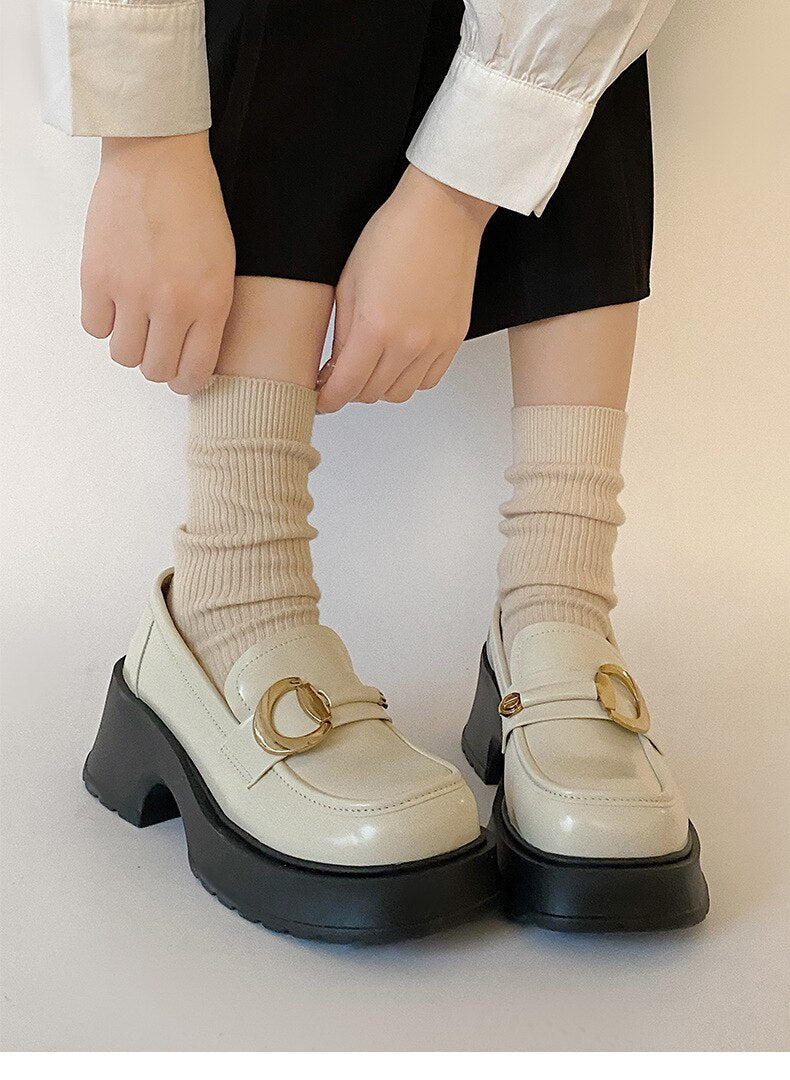 xiangtuibao Retro black round toe thick heel leather shoes for women new spring versatile British style Lefu shoes single shoes